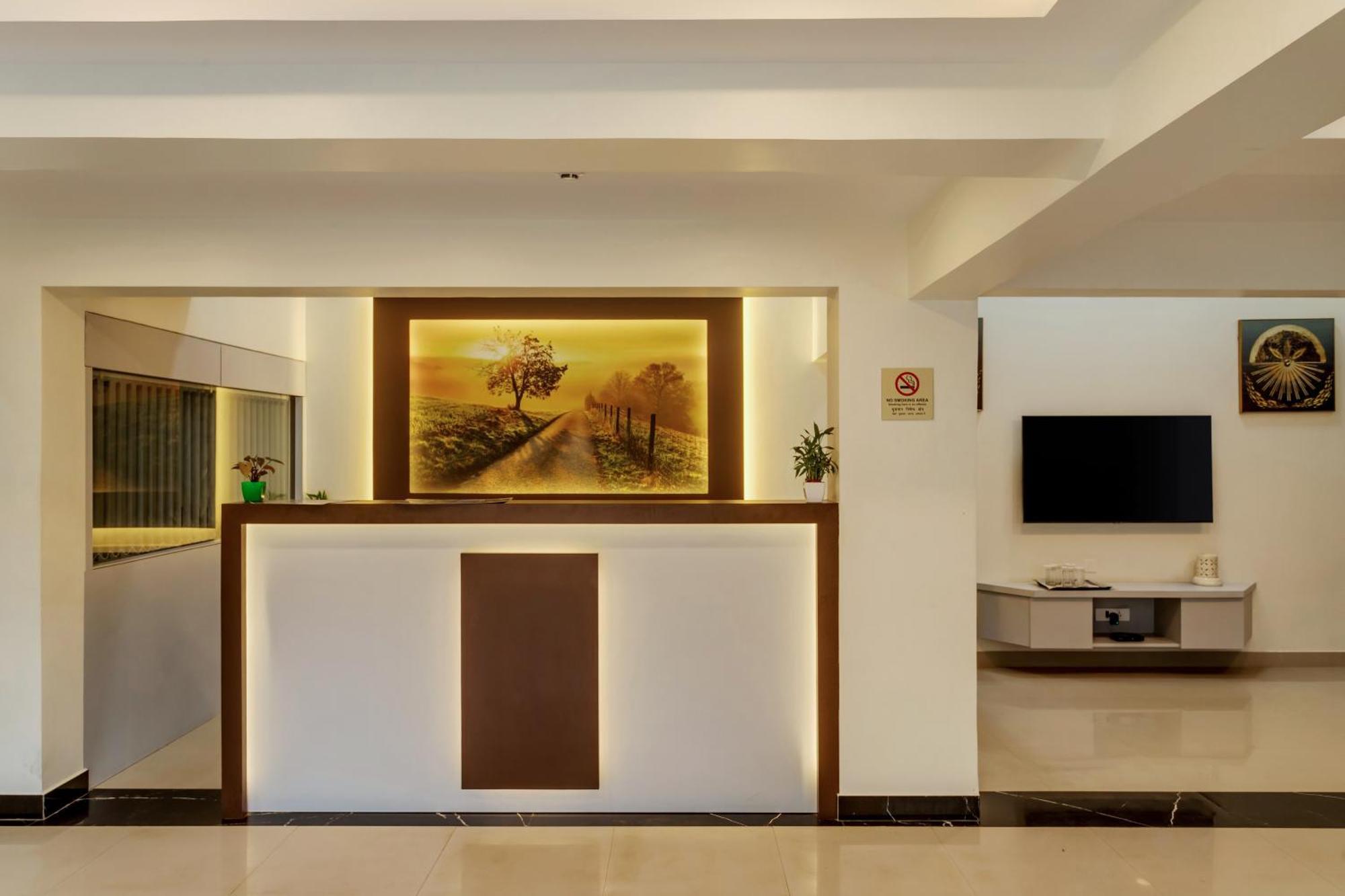 La Baga Beach Hotel By Orion Hotels Calangute Exterior photo