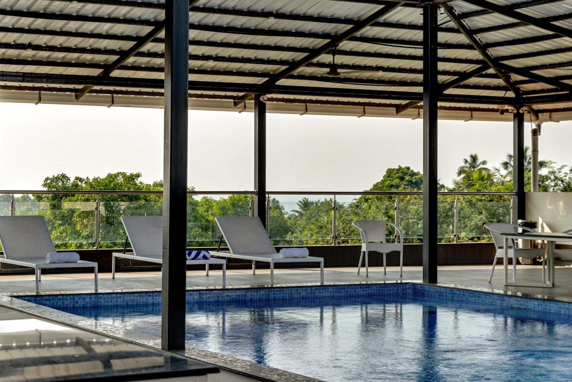 La Baga Beach Hotel By Orion Hotels Calangute Exterior photo